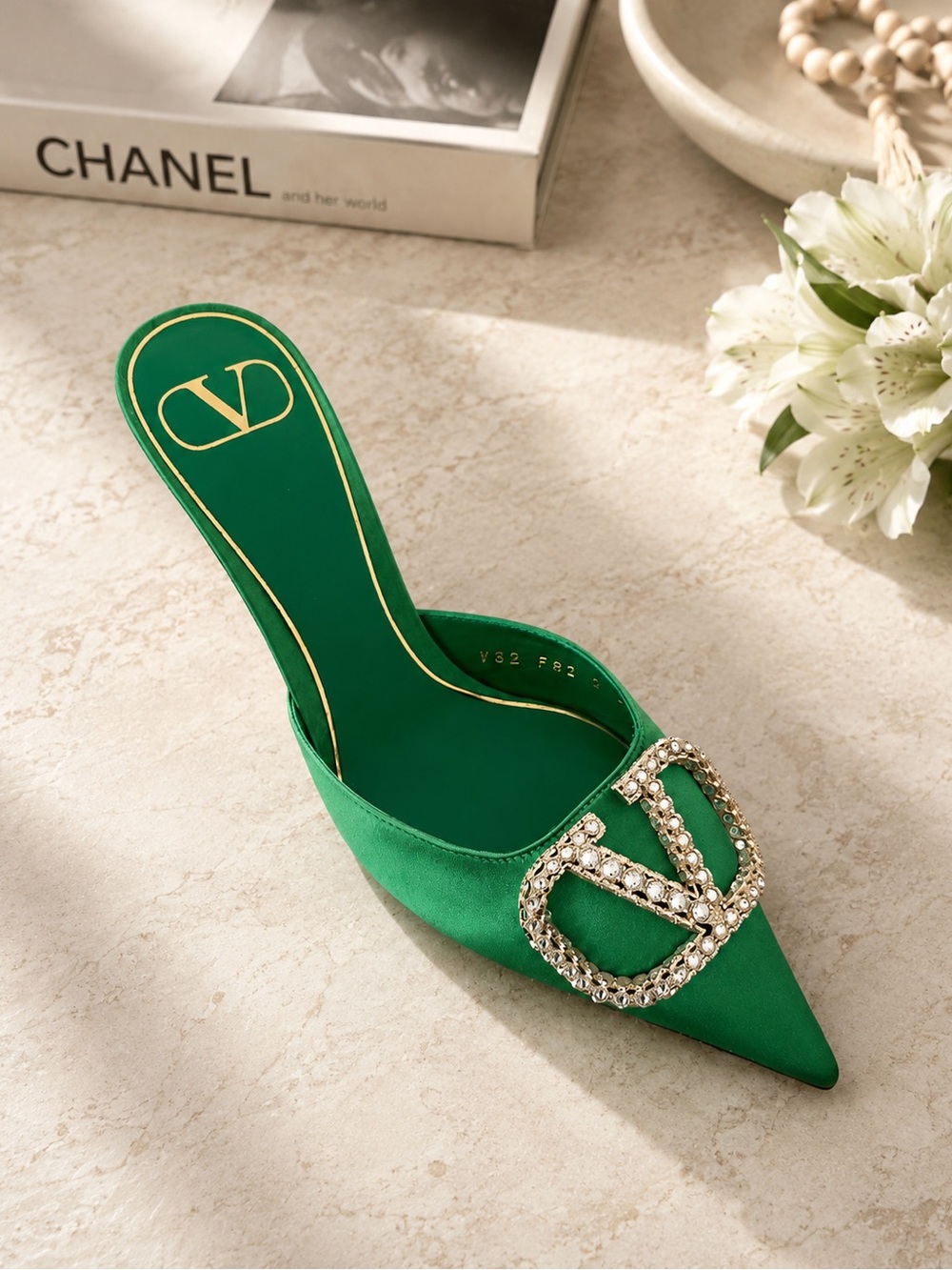 Valentino Green Embellished Pointed Mule